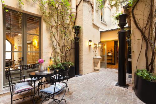 Habitación Doble Superior del hotel Fontaines du Luxembourg. Foto 2