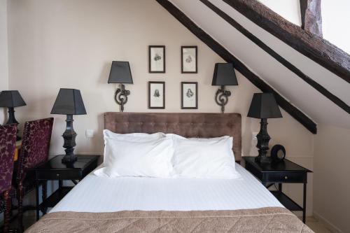Habitación Cuádruple - Última planta del hotel Saint-Louis Marais. Foto 2