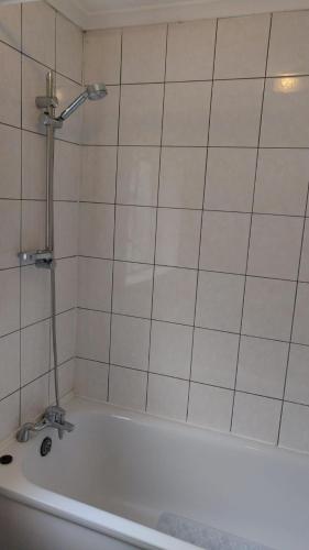Habitación Doble con baño compartido del hotel Apollo Kings Cross. Foto 2