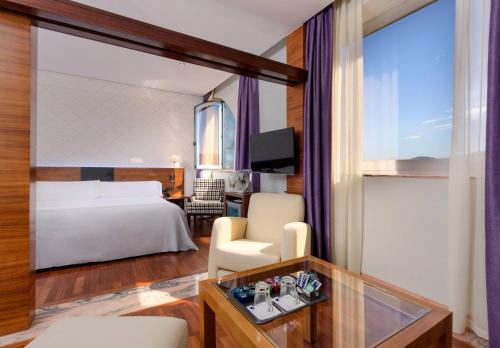 Suite Junior del hotel Murcia Rincón De Pepe Affiliated By Meliá. Foto 2