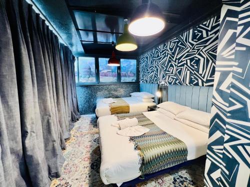 Estudio con cama extragrande del hotel Melville. Foto 13