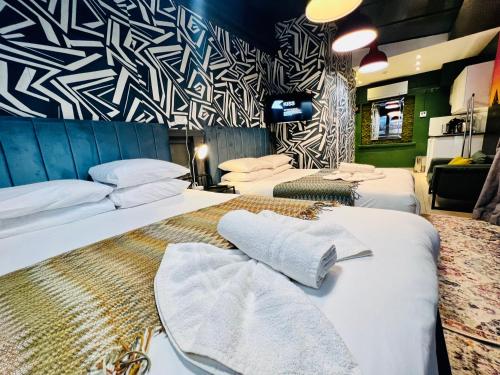 Estudio con cama extragrande del hotel Melville. Foto 14