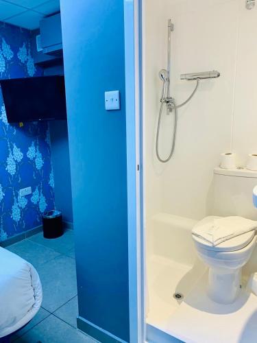 Single Room with AC No Window del hotel Melville. Foto 2