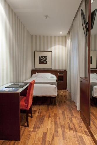 Habitación Individual del hotel RH Murcia Centro. Foto 2
