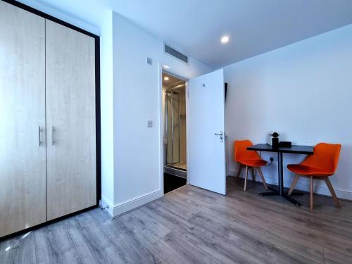 Estudio Doble del hotel 146 Studios. Foto 3