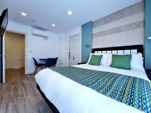 Estudio Triple - Semisótano del hotel 146 Studios. Foto 8