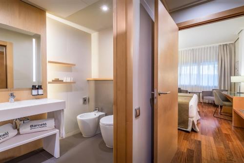 Habitación Doble Superior con vistas a la ciudad - 1 o 2 camas del hotel Barceló Murcia Siete Coronas. Foto 5