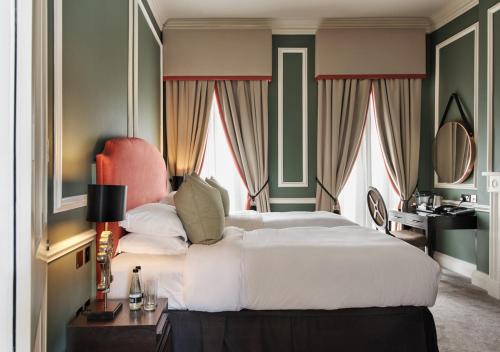 Luxury Double / Twin Room del hotel Montagu Place. Foto 11