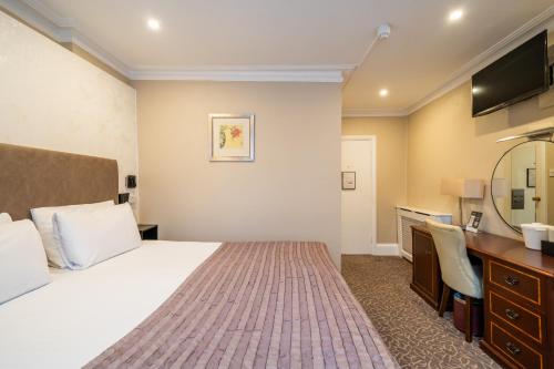 Habitación Doble con cama extragrande del hotel La Place. Foto 7