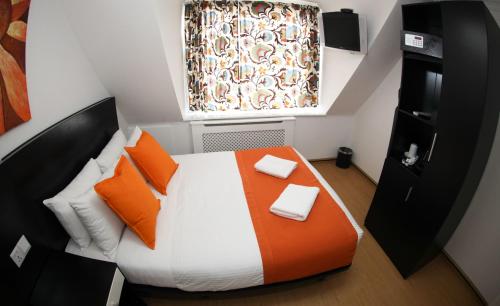 Habitación Doble con ducha del hotel Heathrow Inn