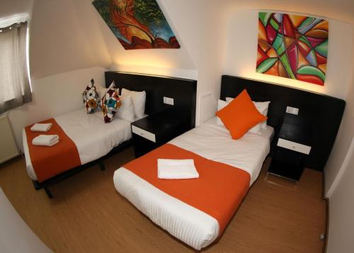 Habitación Doble Económica - 2 camas del hotel Heathrow Inn. Foto 9