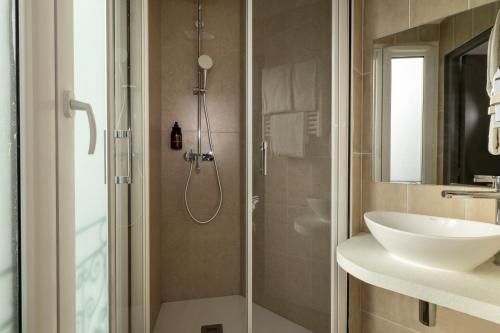 Habitación Triple del hotel Le Villiers