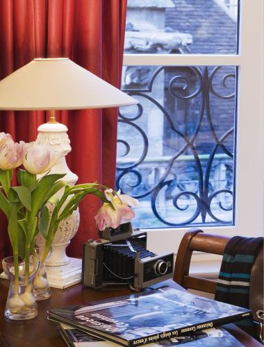 Suite Junior 52 del hotel Relais Du Louvre. Foto 3