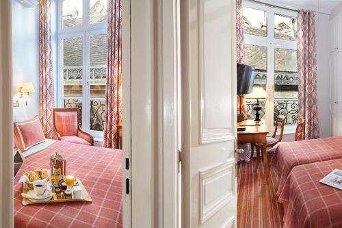 Habitación doble Comunicada Vista Patio Con Vistas del hotel Relais Du Louvre