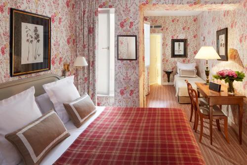 Habitación doble Comunicada Vista Patio Con Vistas del hotel Relais Du Louvre. Foto 1