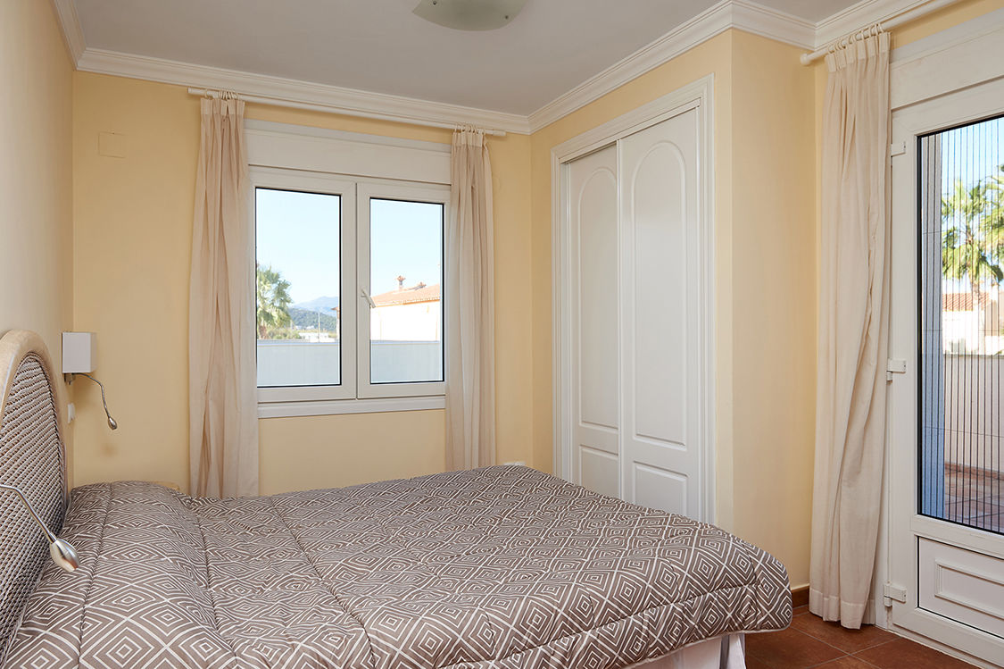 Bungalow 2 habitaciones del hotel Apartamentos y Villas Oliva Nova Golf. Foto 5