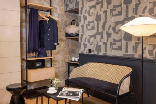 Suite Junior del hotel Abbatial Saint Germain. Foto 2