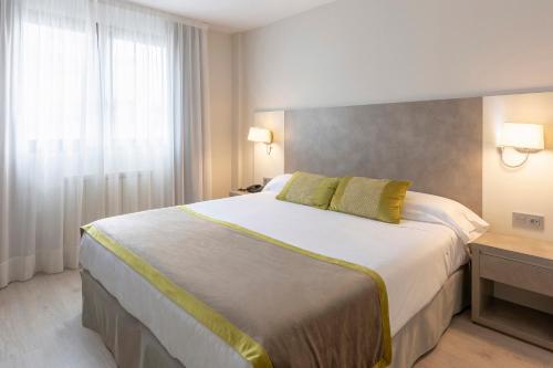 Habitación Doble - 1 o 2 camas del hotel and Spa Real Jaca. Foto 3