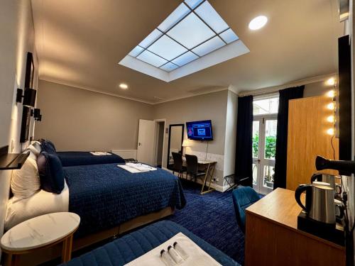 Habitación Familiar Superior del hotel Jubilee Victoria. Foto 18