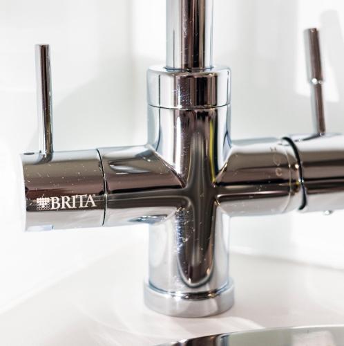 Estudio con 2 camas individuales del hotel NOX West Hampstead. Foto 2