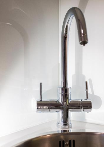 Estudio con 2 camas individuales del hotel NOX West Hampstead. Foto 18