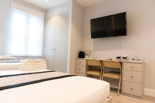 Estudio con 2 camas individuales del hotel NOX West Hampstead. Foto 24