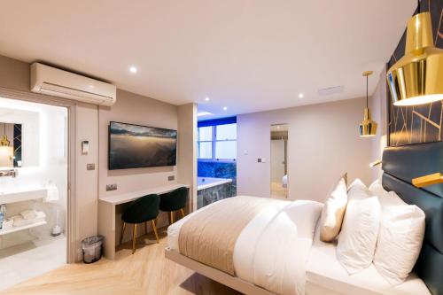 Estudio Doble Deluxe con bañera de hidromasaje del hotel NOX West Hampstead. Foto 1