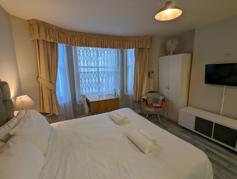 Apartamento, baño privado (Standard Studio) del hotel Castletown House. Foto 2