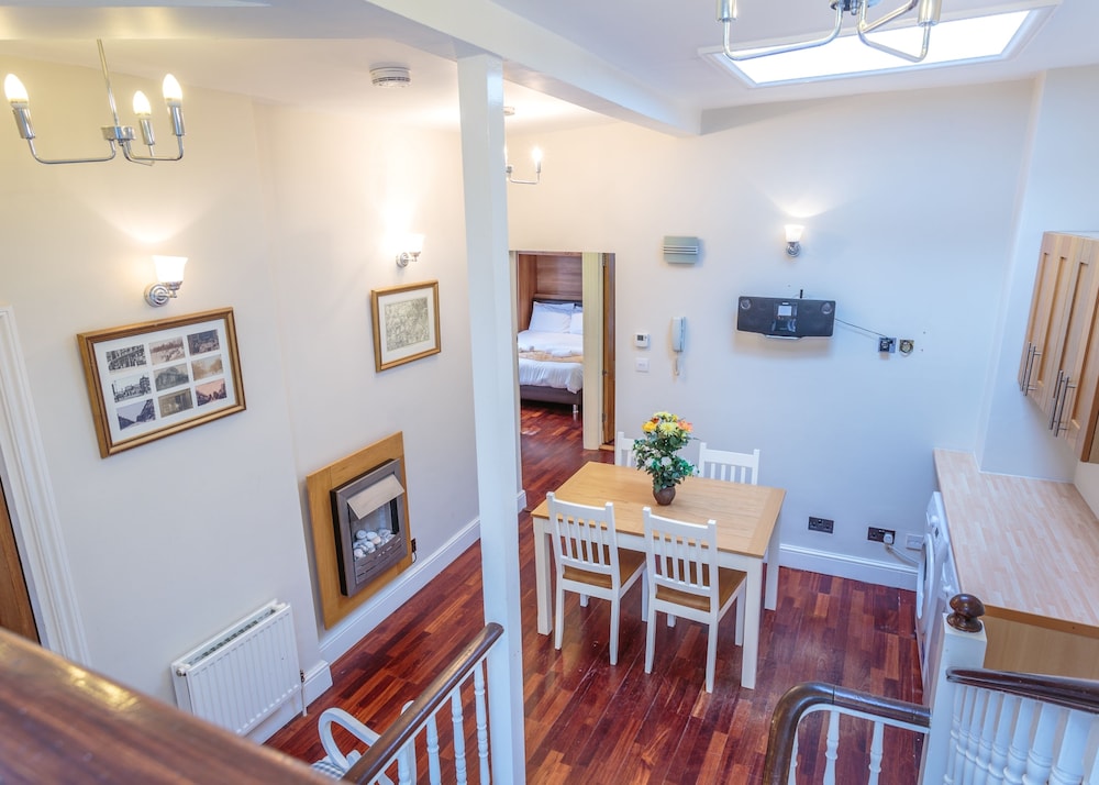 Apartamento familiar, baño privado (3 Bedroom Apartment) del hotel Castletown House