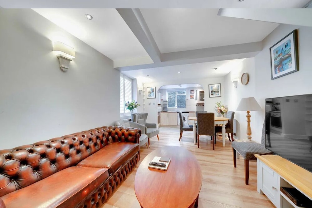 Apartamento, baño privado (2 bed Perham) del hotel Castletown House. Foto 11