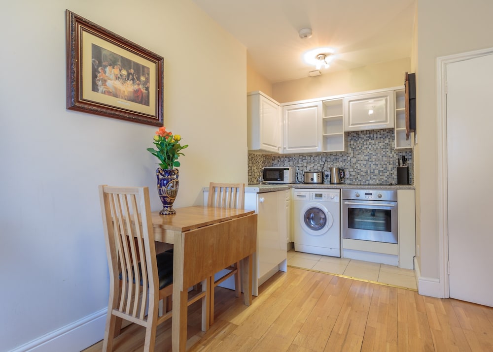 Apartamento, baño privado (One Bedroom Castletown ) del hotel Castletown House. Foto 10