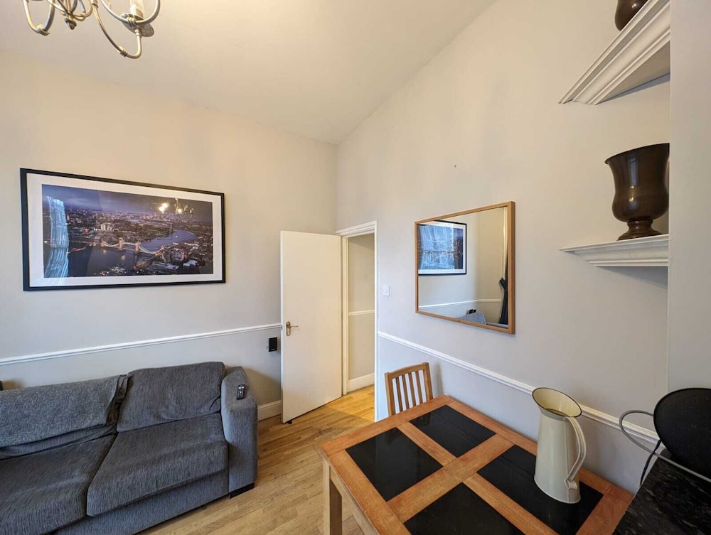 Apartamento, baño privado (One Bedroom Castletown ) del hotel Castletown House. Foto 15