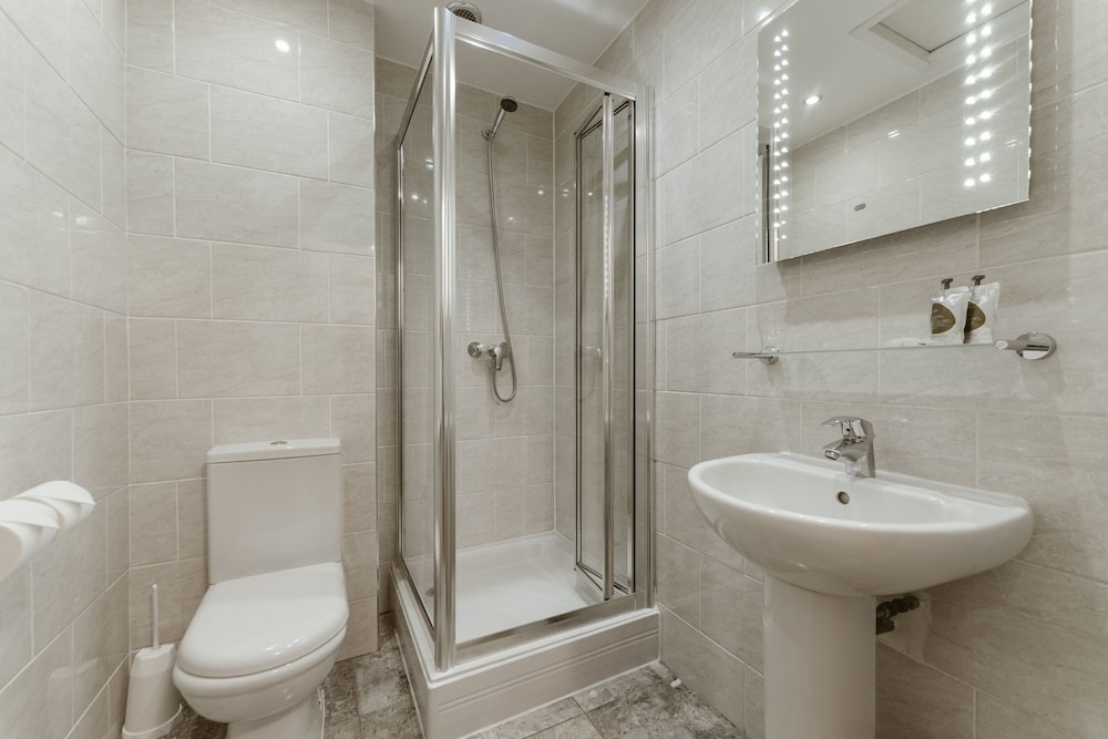 Habitación con 2 camas individuales del hotel Star ByB. Foto 5