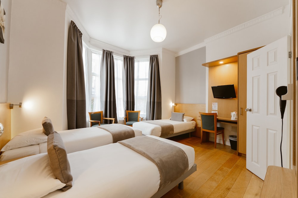 Habitación triple del hotel Star ByB. Foto 2
