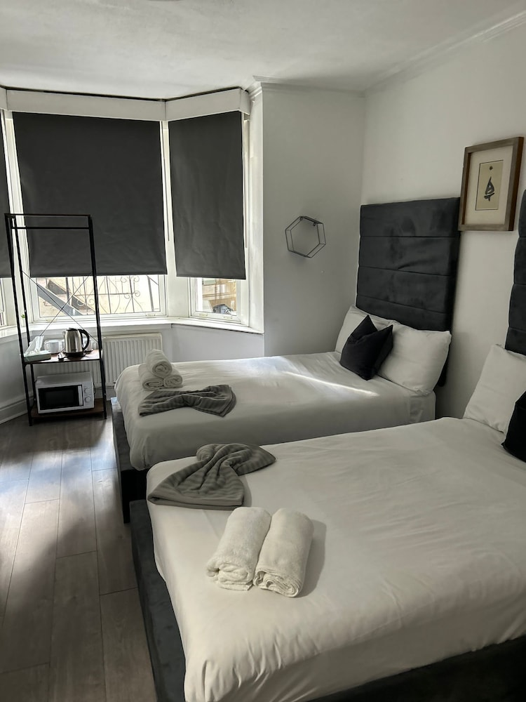 Suite clásica, baño privado del hotel Orlando. Foto 15