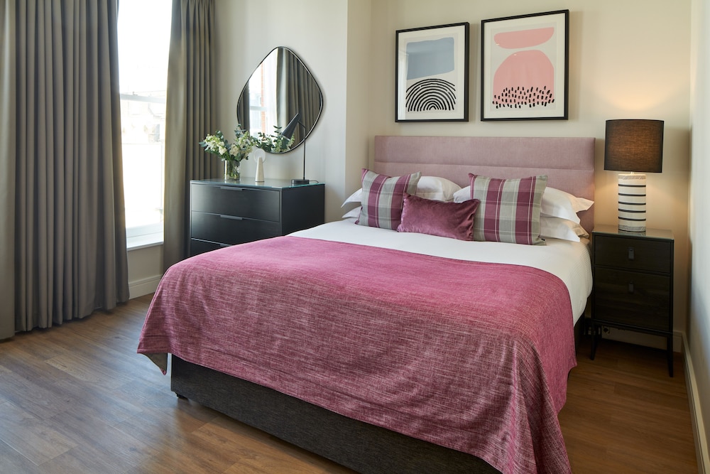 Open Plan Apartment with Sofa Bed del hotel Cheval Harrington Court
