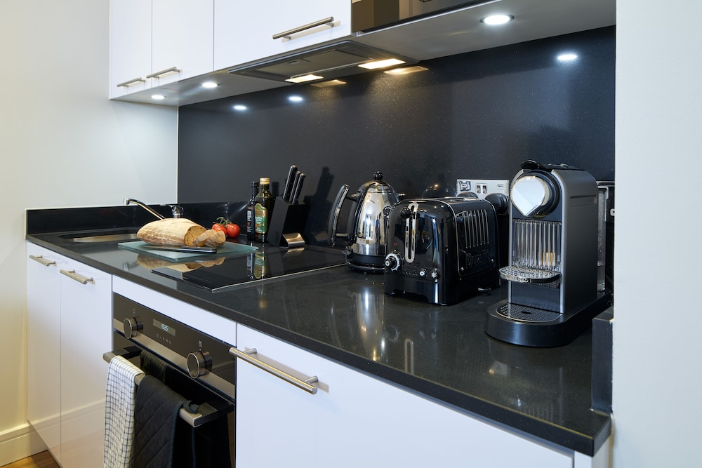 One Bedroom Open Plan Apartment del hotel Cheval Harrington Court. Foto 2
