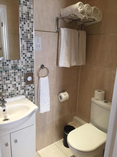 Habitación Triple del hotel Lidos. Foto 4