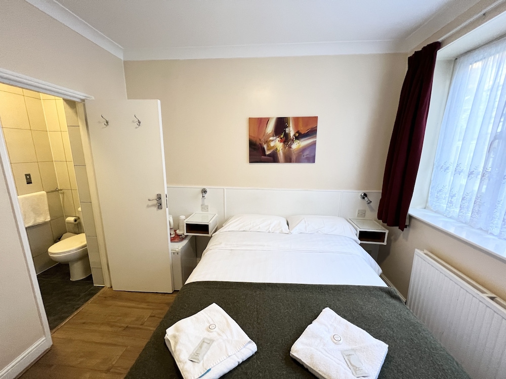 Habitación cuádruple del hotel Melbourne House. Foto 6