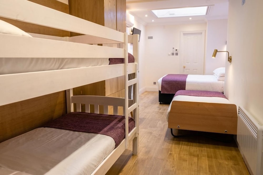 Habitación familiar del hotel Athena. Foto 9