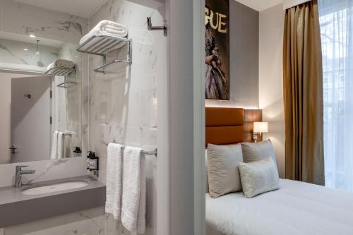 Habitación Doble del hotel Castleton. Foto 3