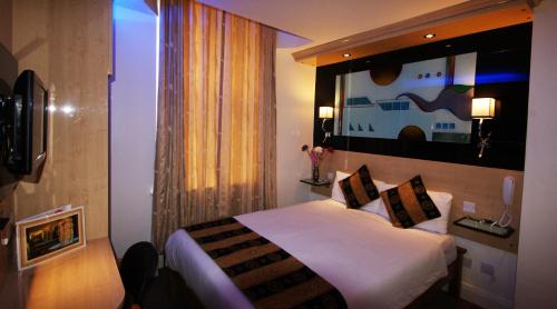 Habitación Doble del hotel Westpoint. Foto 13
