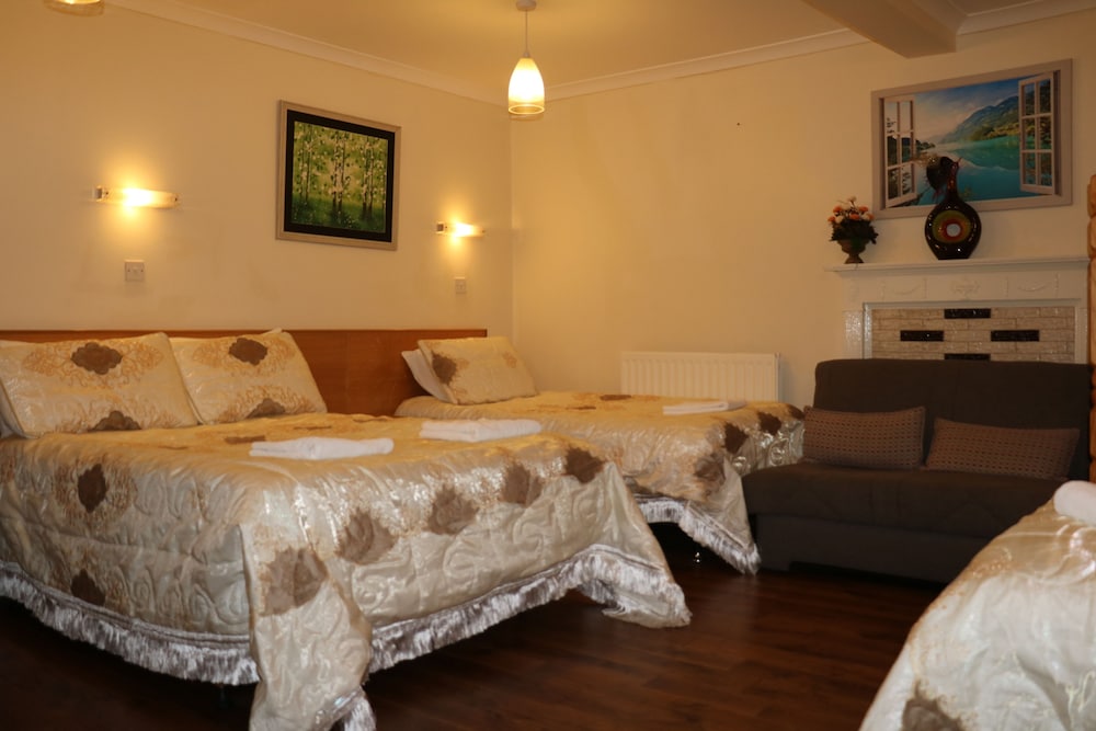 Habitación familiar (For 7 people) del hotel Barry House. Foto 1