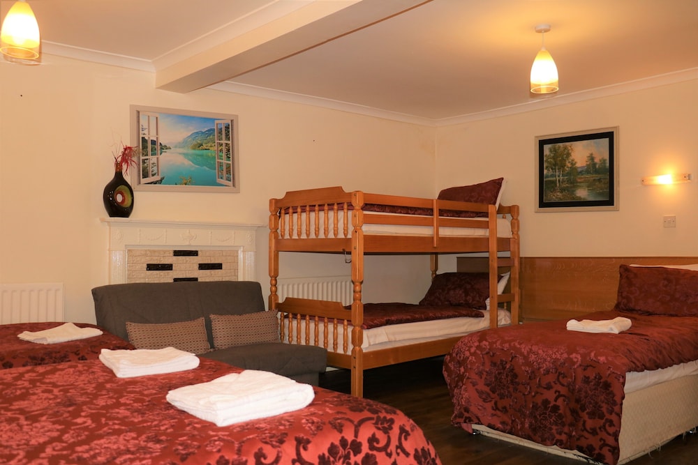 Habitación familiar (For 7 people) del hotel Barry House. Foto 12