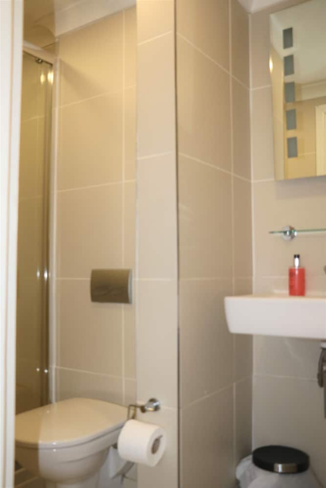 Habitación familiar (4 people) del hotel Barry House. Foto 16
