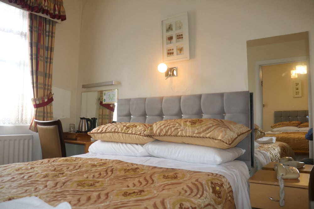 Habitación familiar (For 5 People) del hotel Barry House. Foto 10
