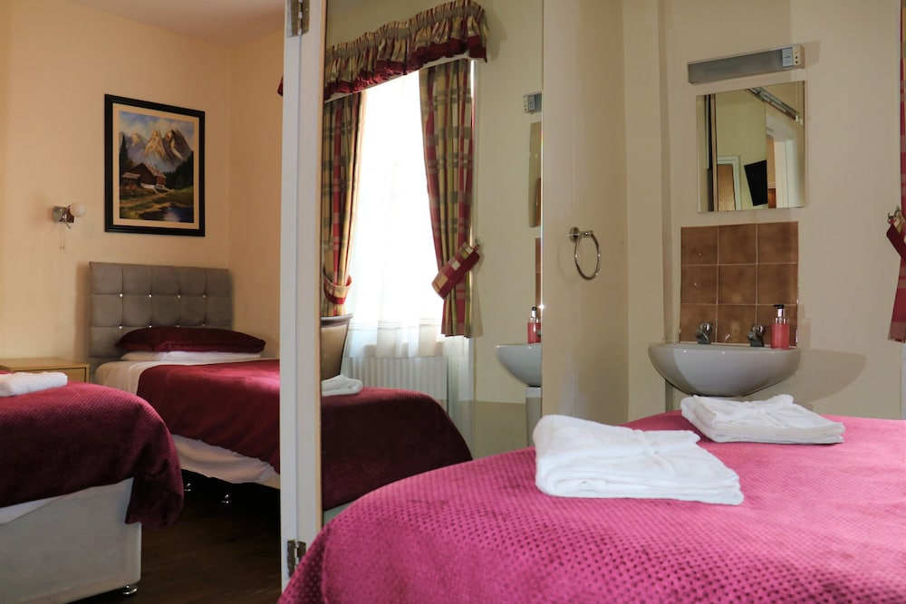 Habitación familiar (For 5 People) del hotel Barry House. Foto 21