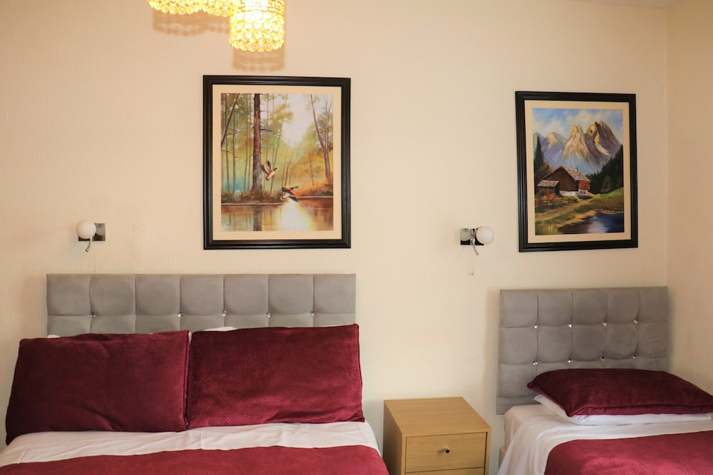 Habitación familiar (For 5 People) del hotel Barry House. Foto 24