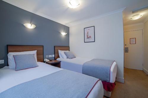 Habitación Doble Estándar - 2 camas del hotel Elysee Hydepark. Foto 3