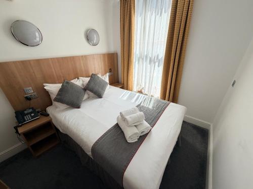 Habitación Doble Estándar del hotel Elysee Hydepark. Foto 8